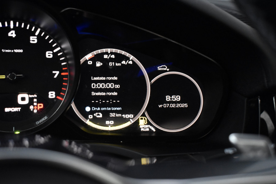 Porsche Cayenne 3.0 E-Hybrid 462pk Sport Chrono | Pano | Trekhaak | 360 Camera | Bose | Stuurverwarming | Luchtvering | Orig. NL |