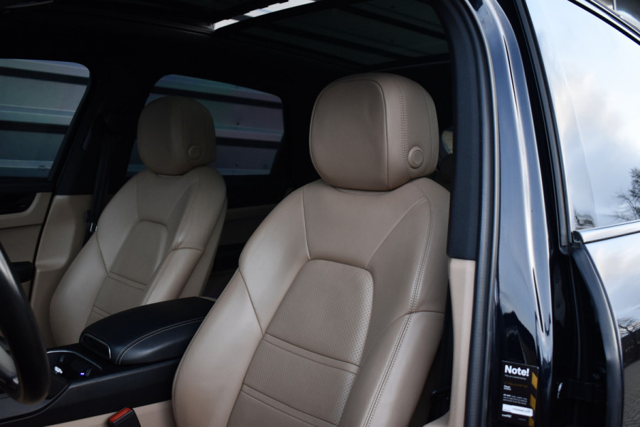 Porsche Cayenne 3.0 E-Hybrid 462pk Sport Chrono | Pano | Trekhaak | 360 Camera | Bose | Stuurverwarming | Luchtvering | Orig. NL |