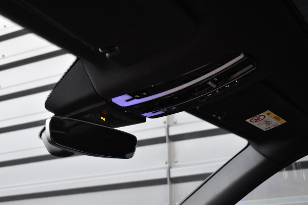 Porsche Cayenne 3.0 E-Hybrid 462pk Sport Chrono | Pano | Trekhaak | 360 Camera | Bose | Stuurverwarming | Luchtvering | Orig. NL |