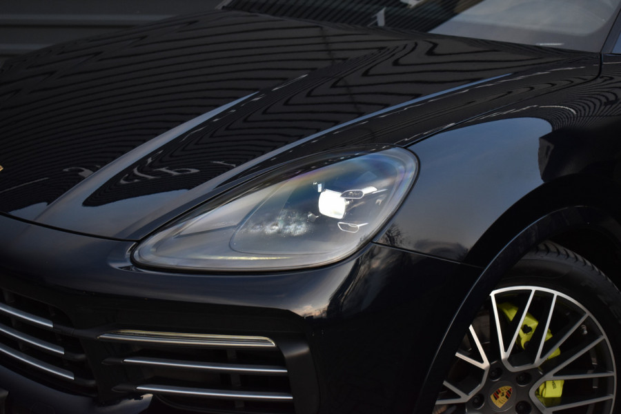 Porsche Cayenne 3.0 E-Hybrid 462pk Sport Chrono | Pano | Trekhaak | 360 Camera | Bose | Stuurverwarming | Luchtvering | Orig. NL |