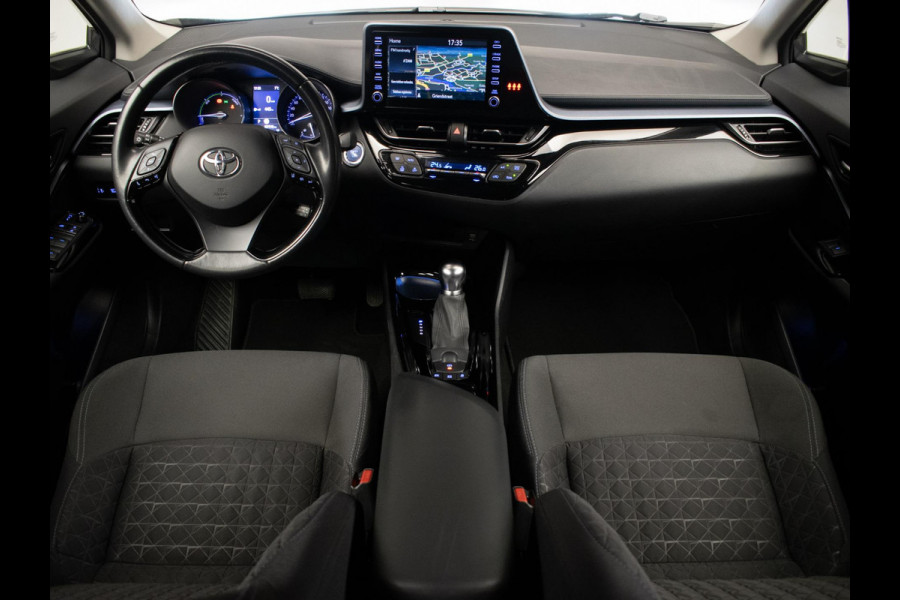 Toyota C-HR 1.8 Hybrid Dynamic (CARPLAY,NAVI,CAMERA,LED,CRUISE,CLIMATE,SPORTSTOELEN,GETINT,NETTESTAAT)
