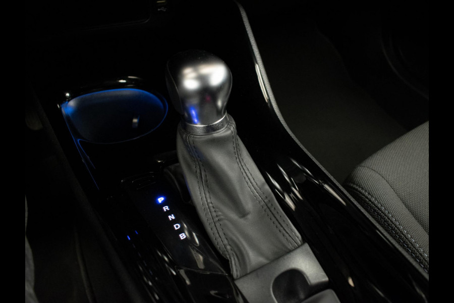 Toyota C-HR 1.8 Hybrid Dynamic (CARPLAY,NAVI,CAMERA,LED,CRUISE,CLIMATE,SPORTSTOELEN,GETINT,NETTESTAAT)