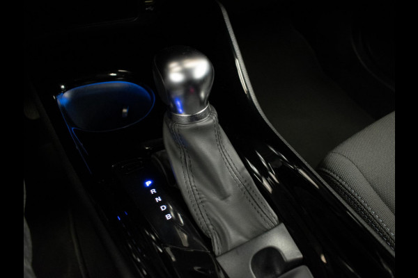 Toyota C-HR 1.8 Hybrid Dynamic (CARPLAY,NAVI,CAMERA,LED,CRUISE,CLIMATE,SPORTSTOELEN,GETINT,NETTESTAAT)