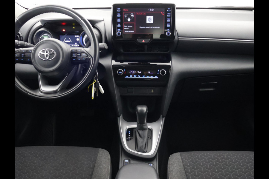 Toyota Yaris Cross 1.5 HYBRID BI-TONE PACK GARANTIE 2-2034 ! CLIMA.CRUISE ADAPTIEF. PARKEER CAMERA.