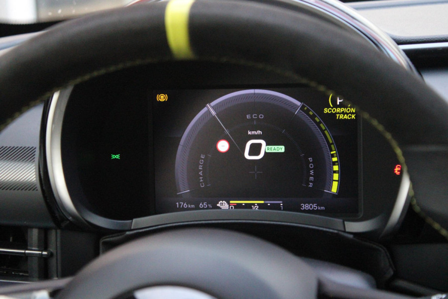 Abarth 600e SCORPIONISSIMA 280PK 54 kWh | SABELT PERFROMANCE SPORTOELEN/BEKLEDING | ENGINE SOUND GENERATOR | PACK DESIGN SCORPIONISSIMA | PACK TECH SCORPIONISSIMA | PACK WINTER (STOEL VERWARMING/VOORRUITVERWARMING) | PACK SCORPION | 20" LICHTMETALEN VELGEN | ABARTH BODYKIT | 360° PARKEERSENSOREN | REMKLAUWEN GROEN | ELEKTRISCH BEDIENBARE BESTUURDERSSTOEL | AMBIANCE INTERIEUR VERLICHTING | ACHTERUITRIJ CAMERA | ADAPTIVE CRUISE CONTROL | DRAADLOZE APPLE CARPLAY/ANDROID AUTO | DODEHOEK DETECTIE | DC SNELLAAD FUNCTIE | DRAADLOZE APPLE CARPLAY/ANDROID AUTO | ELEKTRISCH BEDIENBARE ACHTE