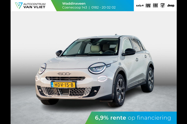 Fiat 600 1.2 Hybrid La Prima | Automaat | PDC | Adapt. Cruise | Clima | Apple Carplay | Stoelverwarming | Keyless | BSM | 18" | Camera