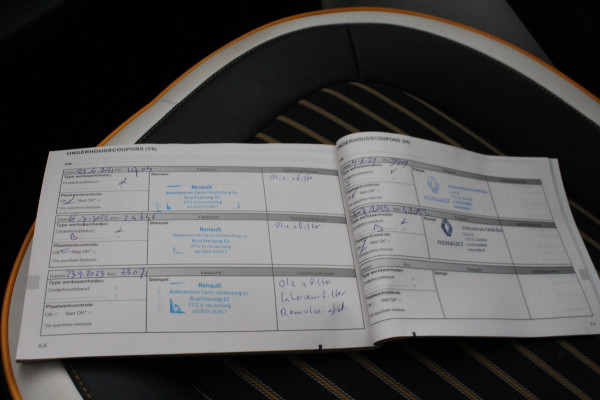 Renault Twingo 0.9 TCe Intens > 92pk Automaat / Navigatie via Apple Carplay/Android Auto / cruise control