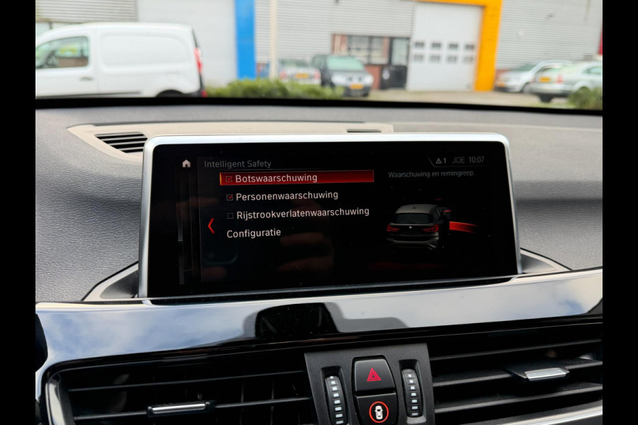 BMW X1 XDrive25e High Executive LED Pano Navi Camera ACC PDC