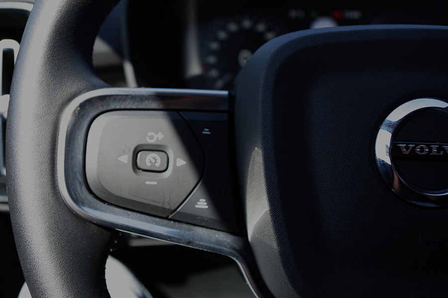 Volvo XC40 1.5 T4 211 PK Recharge Inscription, Panoramadak, Harman/Kardon, 360 Camera