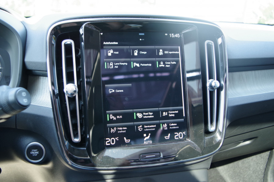 Volvo XC40 1.5 T4 211 PK Recharge Inscription, Panoramadak, Harman/Kardon, 360 Camera