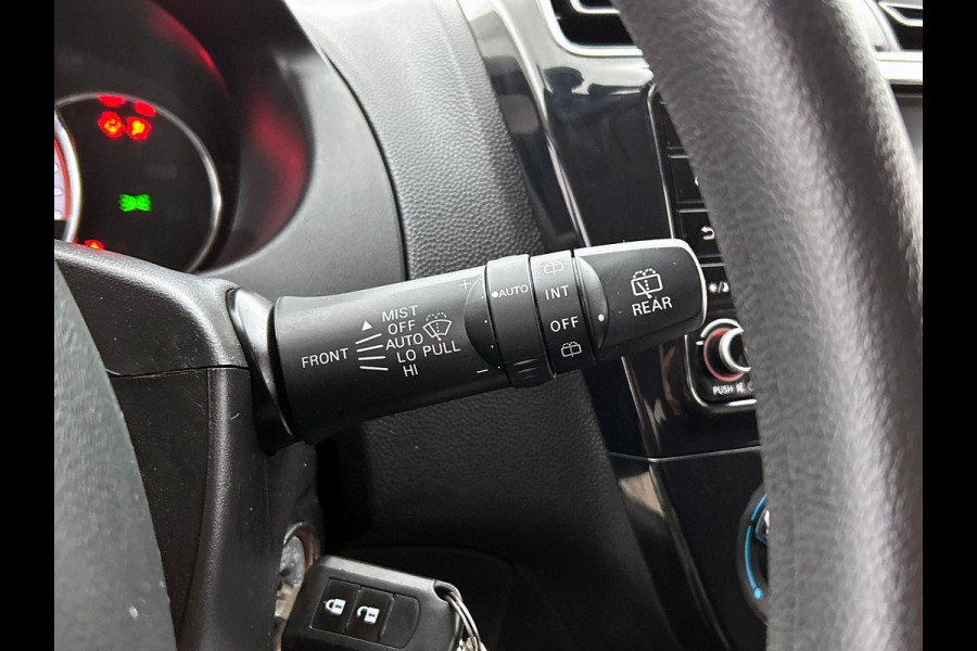 Mitsubishi Space Star 1.2 Connect+ AIRCO | CARPLAY