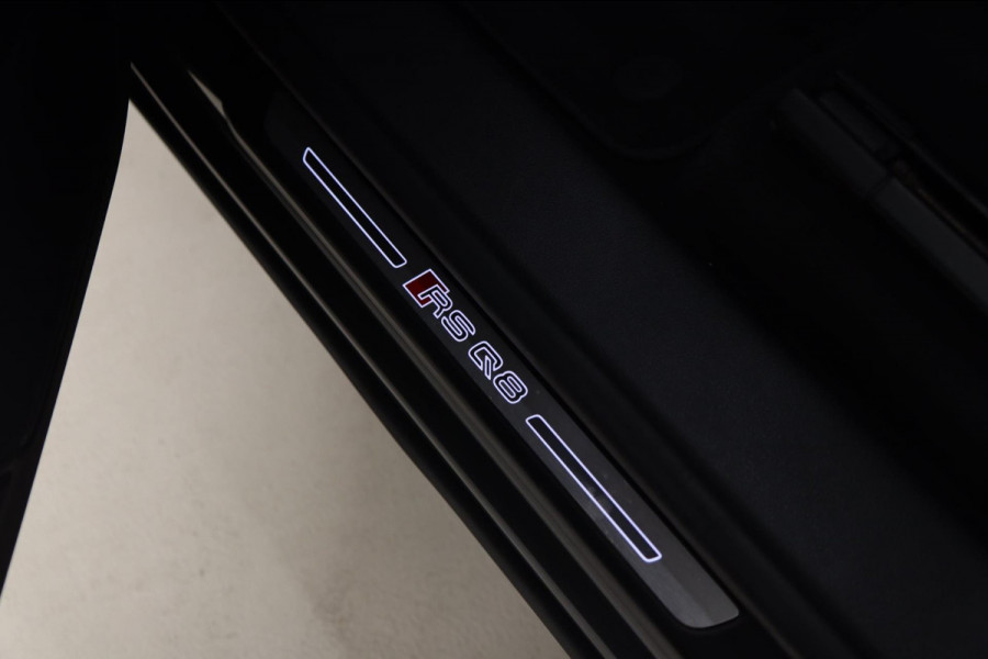 Audi RSQ8 4.0 TFSI quattro 600PK/PANO/HUD/CARBON PAKKET/360CAM/VOL