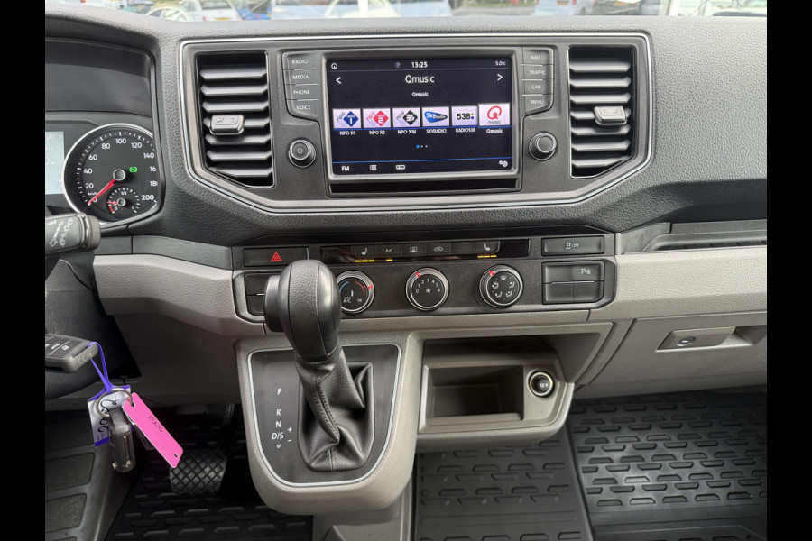 Volkswagen Crafter 35 2.0 TDI L3H2 DC Highline | Led | Adapt. Cruisec. | Stoelverw. | Trekhaak