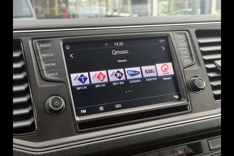 Volkswagen Crafter 35 2.0 TDI L3H2 DC Highline | Led | Adapt. Cruisec. | Stoelverw. | Trekhaak