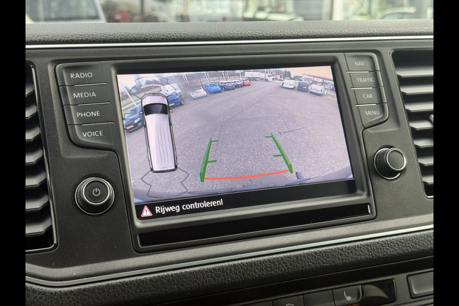 Volkswagen Crafter 35 2.0 TDI L3H2 DC Highline | Led | Adapt. Cruisec. | Stoelverw. | Trekhaak