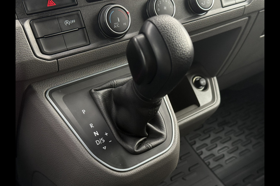 Volkswagen Crafter 35 2.0 TDI L3H2 DC Highline | Led | Adapt. Cruisec. | Stoelverw. | Trekhaak