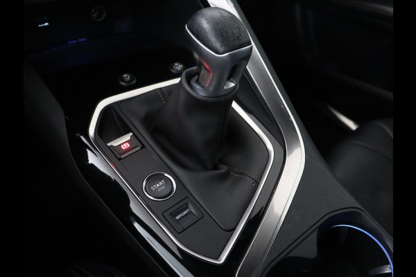 Peugeot 5008 1.2 PureTech GT-Line 7-persoons | Panoramadak | Leder | Carplay | Camera | Navigatie | Keyless | Full LED | Dodehoek detectie