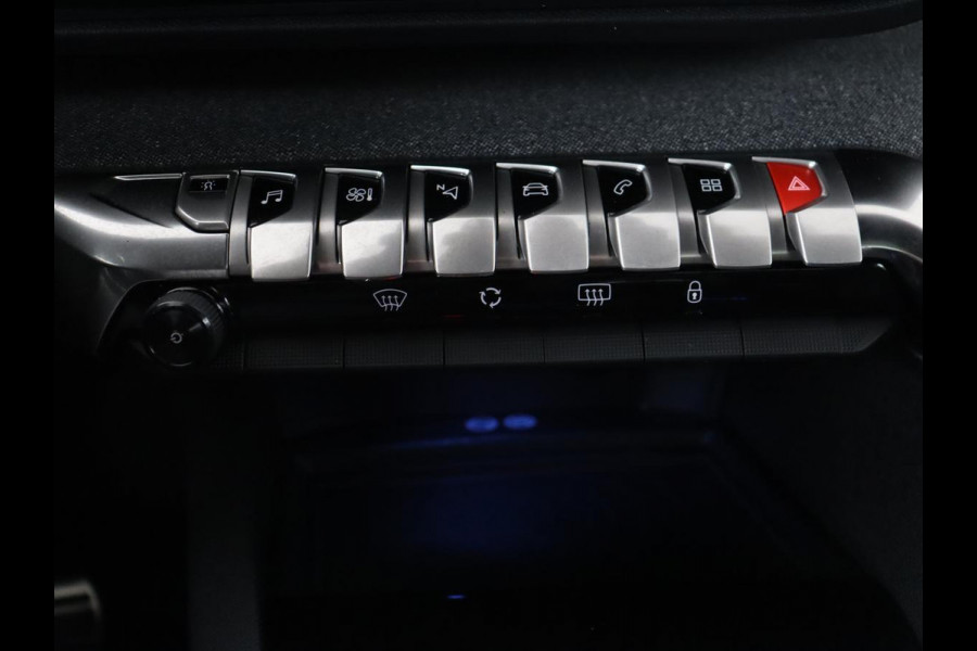 Peugeot 5008 1.2 PureTech GT-Line 7-persoons | Panoramadak | Leder | Carplay | Camera | Navigatie | Keyless | Full LED | Dodehoek detectie