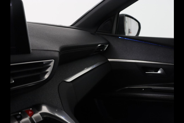 Peugeot 5008 1.2 PureTech GT-Line 7-persoons | Panoramadak | Leder | Carplay | Camera | Navigatie | Keyless | Full LED | Dodehoek detectie