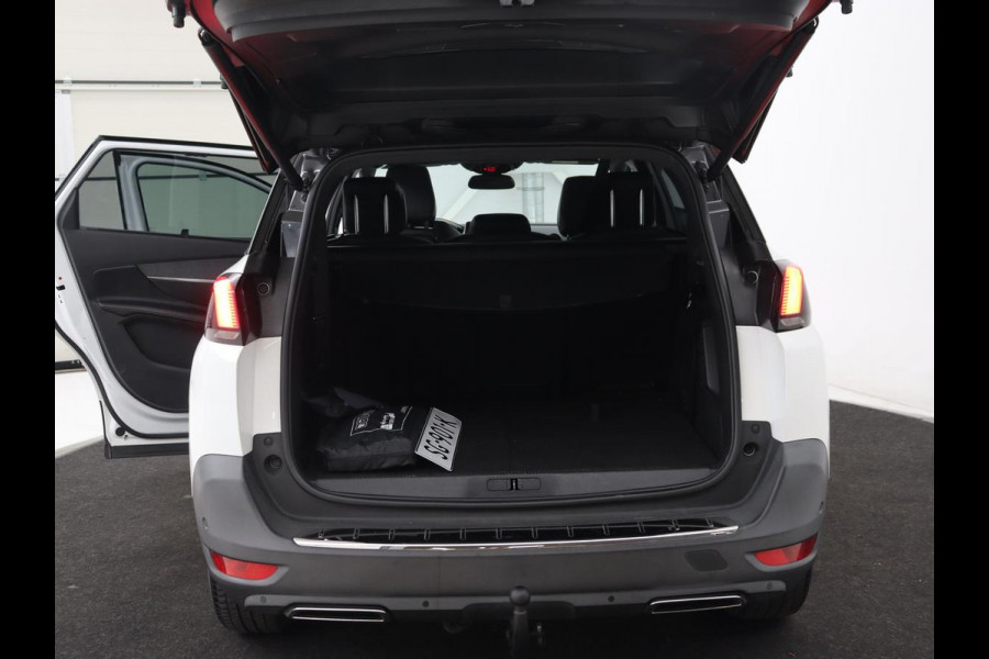 Peugeot 5008 1.2 PureTech GT-Line 7-persoons | Panoramadak | Leder | Carplay | Camera | Navigatie | Keyless | Full LED | Dodehoek detectie