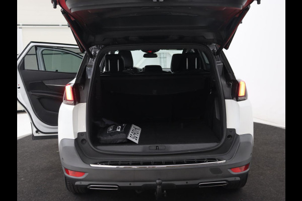 Peugeot 5008 1.2 PureTech GT-Line 7-persoons | Panoramadak | Leder | Carplay | Camera | Navigatie | Keyless | Full LED | Dodehoek detectie