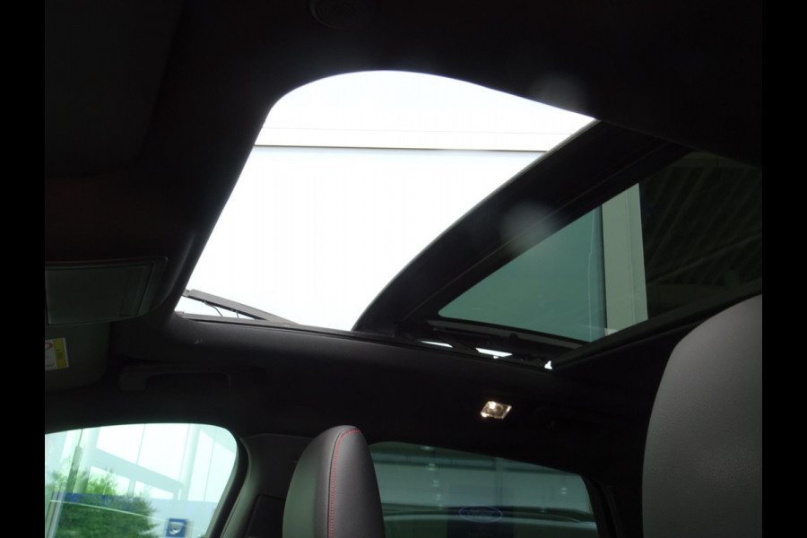 Ford Kuga 2.5 PHEV ST-Line X 225pk Automaat | Adaptieve Cruise | Panorama dak | Achteruitrijcamera | Elektrische achterklep | Navigatie | B & O Sound