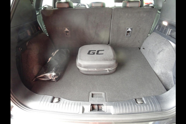 Ford Kuga 2.5 PHEV ST-Line X 225pk Automaat | Adaptieve Cruise | Panorama dak | Achteruitrijcamera | Elektrische achterklep | Navigatie | B & O Sound