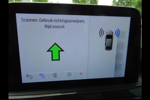 Ford Kuga 2.5 PHEV ST-Line X 225pk Automaat | Adaptieve Cruise | Panorama dak | Achteruitrijcamera | Elektrische achterklep | Navigatie | B & O Sound