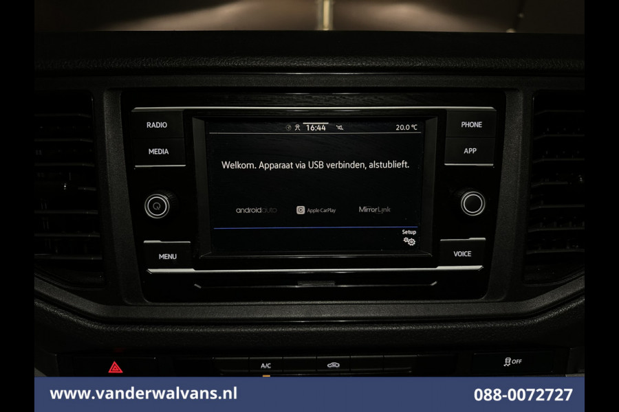 Volkswagen Crafter 2.0 TDI 140pk L3H3 L2H2 Euro6 Airco | Camera | Apple carplay | Android auto bijrijdersbank, 3000kg trekvermogen