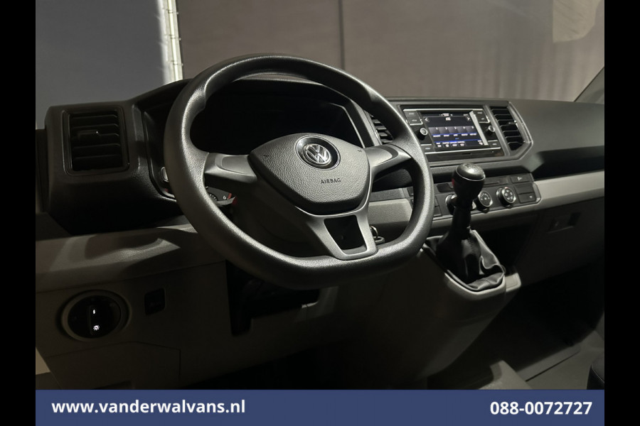Volkswagen Crafter 2.0 TDI 140pk L3H3 L2H2 Euro6 Airco | Camera | Apple carplay | Android auto bijrijdersbank, 3000kg trekvermogen