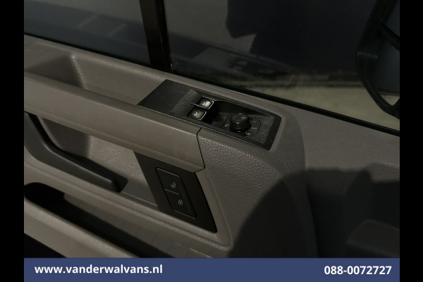 Volkswagen Crafter 2.0 TDI 140pk L3H3 L2H2 Euro6 Airco | Camera | Apple carplay | Android auto bijrijdersbank, 3000kg trekvermogen