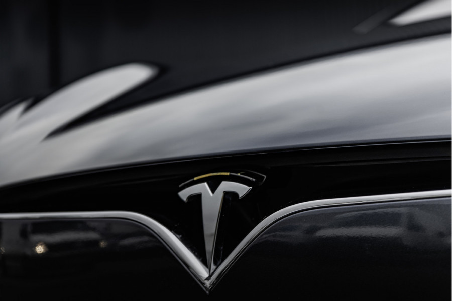 Tesla Model S Longe Range | WLPT 610KM | Full Self-Driving Autopilot | Marge | Luchtvering | Premium interieur | Essenhout decor