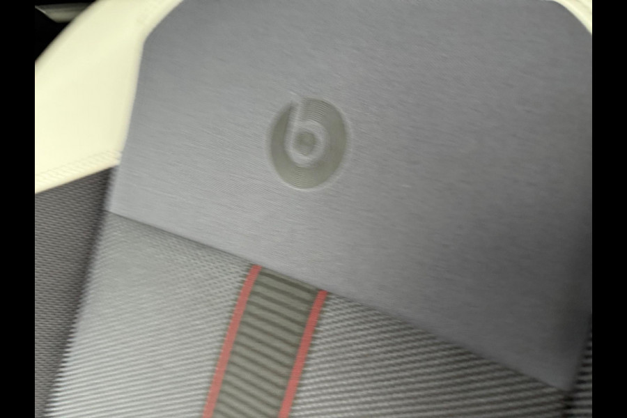 Volkswagen Polo 1.0 TSI Beats - Winterpakket - Climate - Media -