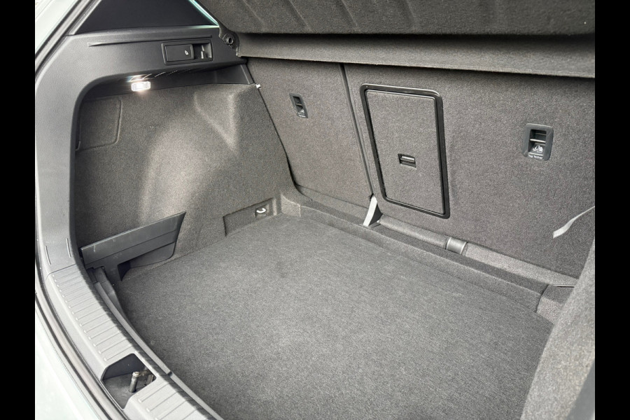 Seat Ateca 1.5 TSI FR Business Intense - Automaat - Pano/schuifdak - Navi - Org.NL