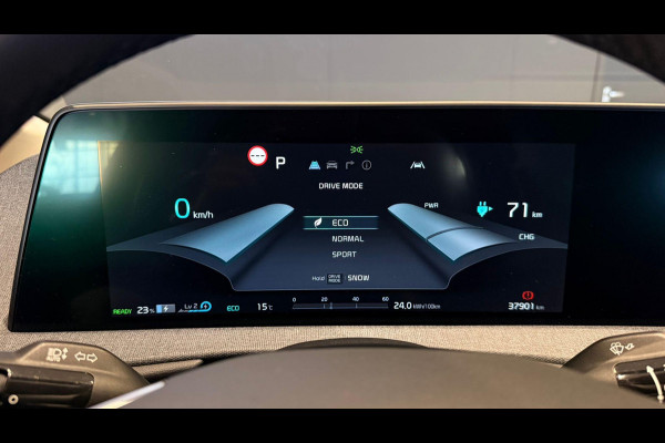 Kia Ev6 Edition Advanced 77.4 kWh + STUURVERWARMING / CAMERA / CARPLAY
