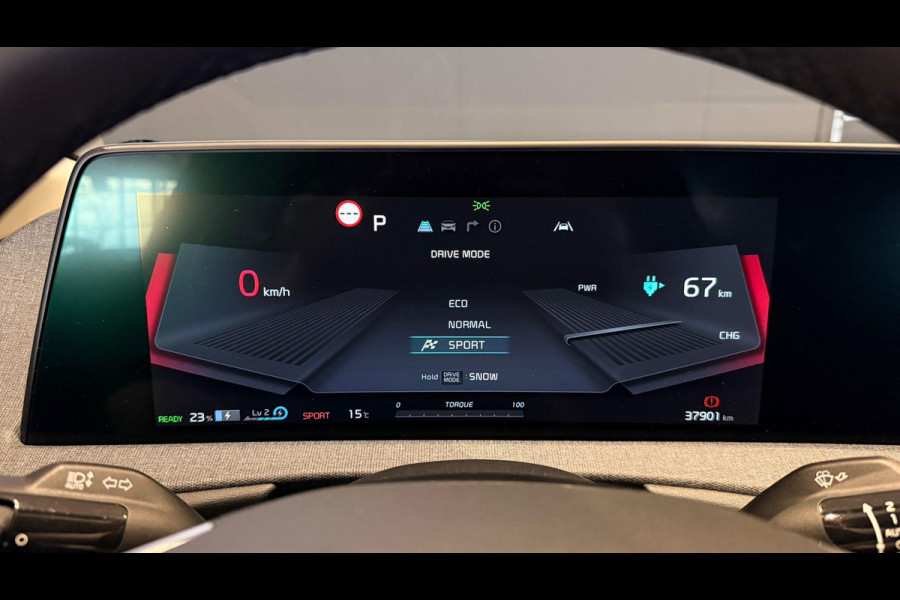 Kia Ev6 Edition Advanced 77.4 kWh + STUURVERWARMING / CAMERA / CARPLAY