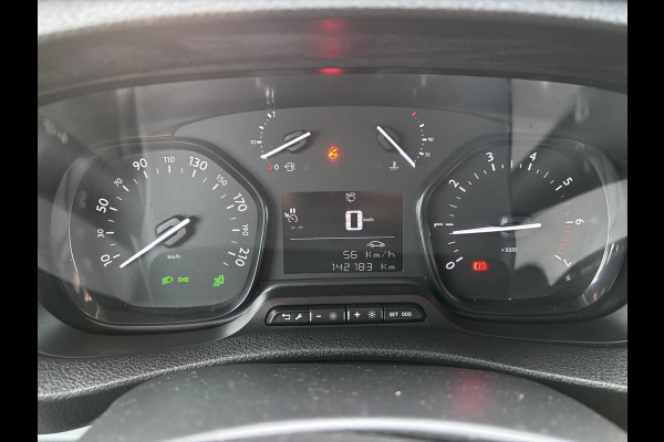 Peugeot Expert 2.0 BlueHDI 145*A/C*CRUISE*NAVI*CAM*CARPLAY*