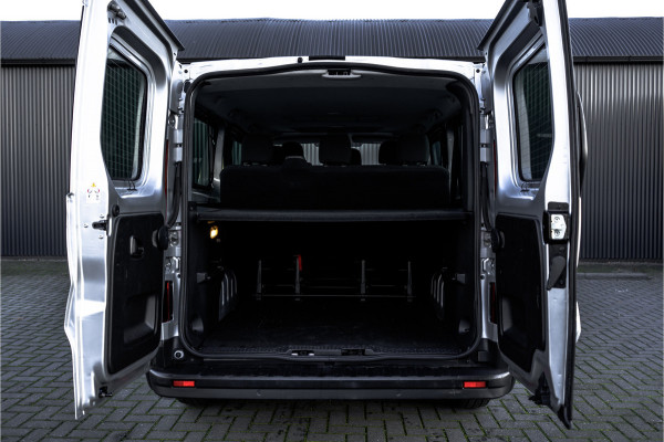 Renault Trafic Blue dCi 150PK | L2H1 | 9-Zits | IN BPM/BTW | LED | Canera | Navi | Zijschuifdeur R+L | Cruise | Airco | PDC | Euro 6