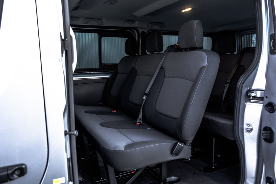 Renault Trafic Blue dCi 150PK | L2H1 | 9-Zits | IN BPM/BTW | LED | Canera | Navi | Zijschuifdeur R+L | Cruise | Airco | PDC | Euro 6