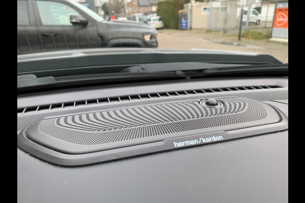 Dodge Ram 1500 Limited Night RAMBOX 5.7 V8 4x4 Multifunction Tailgate Carbon - Alle Opties -