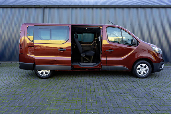 Renault Trafic Renault Trafic Blue dCi 150PK | L2H1 | 9-Zits | IN BTW/BPM | LED | Camera | Navi | Zijschuifdeur R+L | Cruise | Airco | PDC | Eu