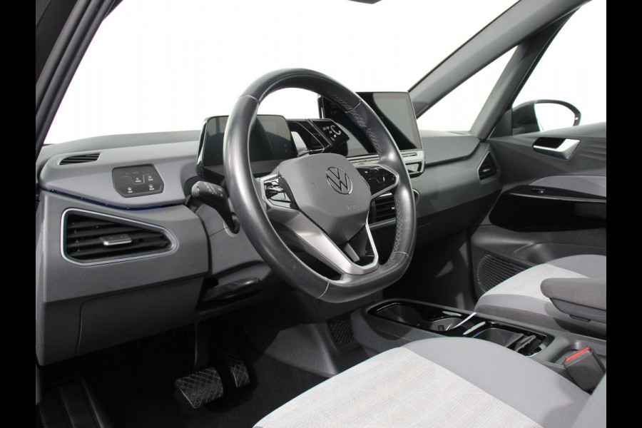Volkswagen ID.3 Life 58 kWh Climate control Navigatie Cruise control Parkeersensoren voor + achter LED Voorstoelen verwarmd Apple Carplay/ Android Auto