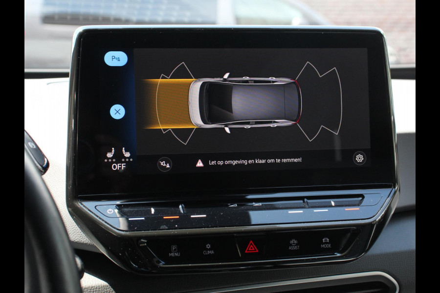 Volkswagen ID.3 Life 58 kWh Climate control Navigatie Cruise control Parkeersensoren voor + achter LED Voorstoelen verwarmd Apple Carplay/ Android Auto