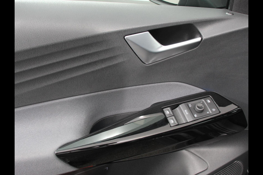 Volkswagen ID.3 Life 58 kWh Climate control Navigatie Cruise control Parkeersensoren voor + achter LED Voorstoelen verwarmd Apple Carplay/ Android Auto