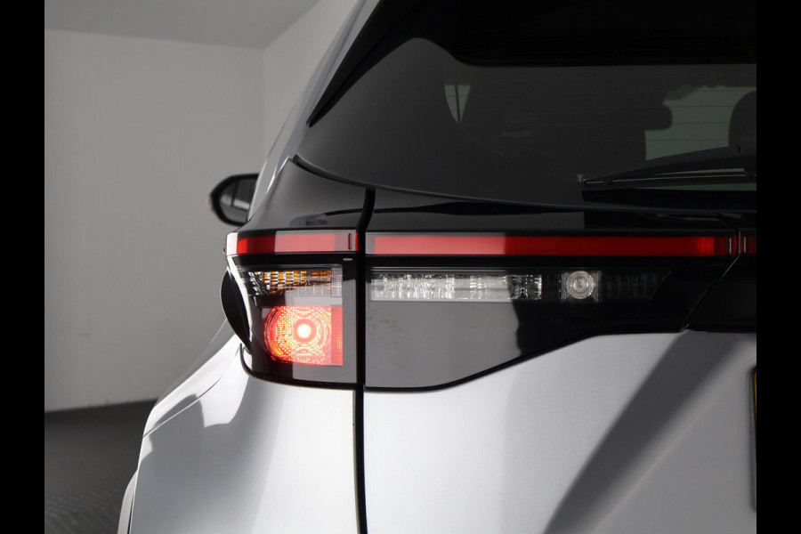 Toyota Yaris Cross 1.5 HYBRID BI-TONE PACK GARANTIE 2-2034 ! CLIMA.CRUISE ADAPTIEF. PARKEER CAMERA.