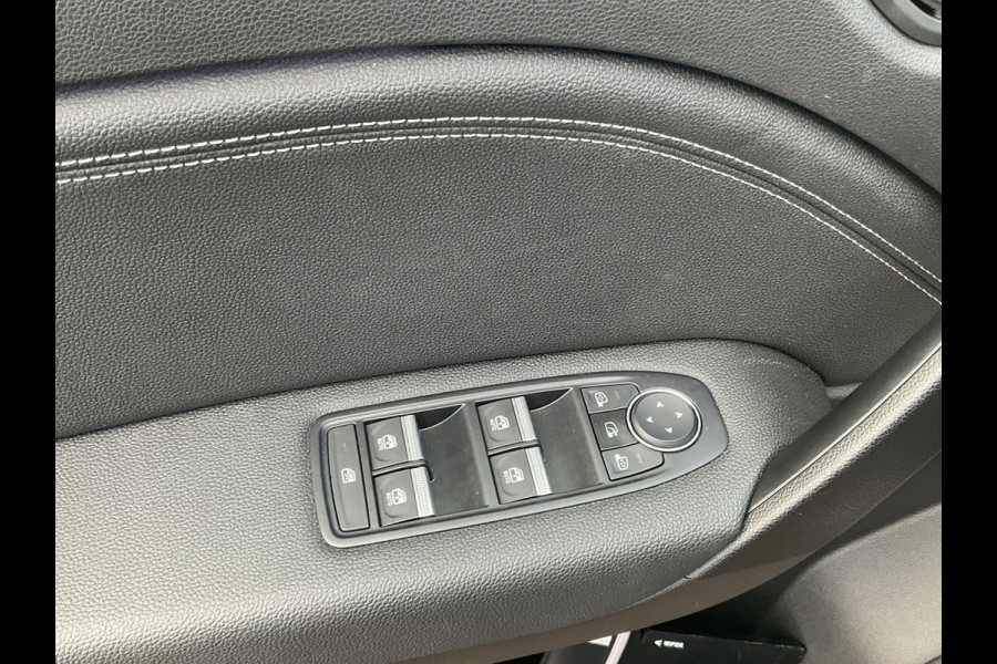 Renault Captur 1.0 TCe 90 techno Panoramadak Adapt.Cruise Navi/Cam Dodehoekdetectie