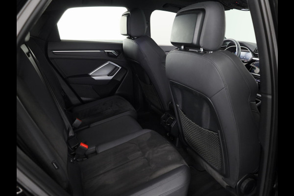 Audi Q3 Sportback 35 TFSI Pro Line S 150pk | Panoramadak | Adaptieve cruise controle | Verwarmbare voorstoelen | Parkeercamera