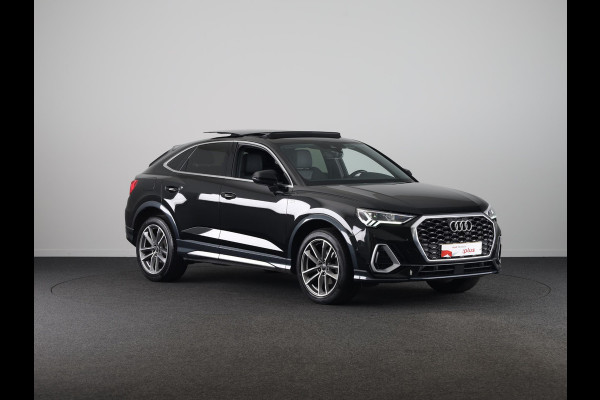 Audi Q3 Sportback 35 TFSI Pro Line S 150pk | Panoramadak | Adaptieve cruise controle | Verwarmbare voorstoelen | Parkeercamera