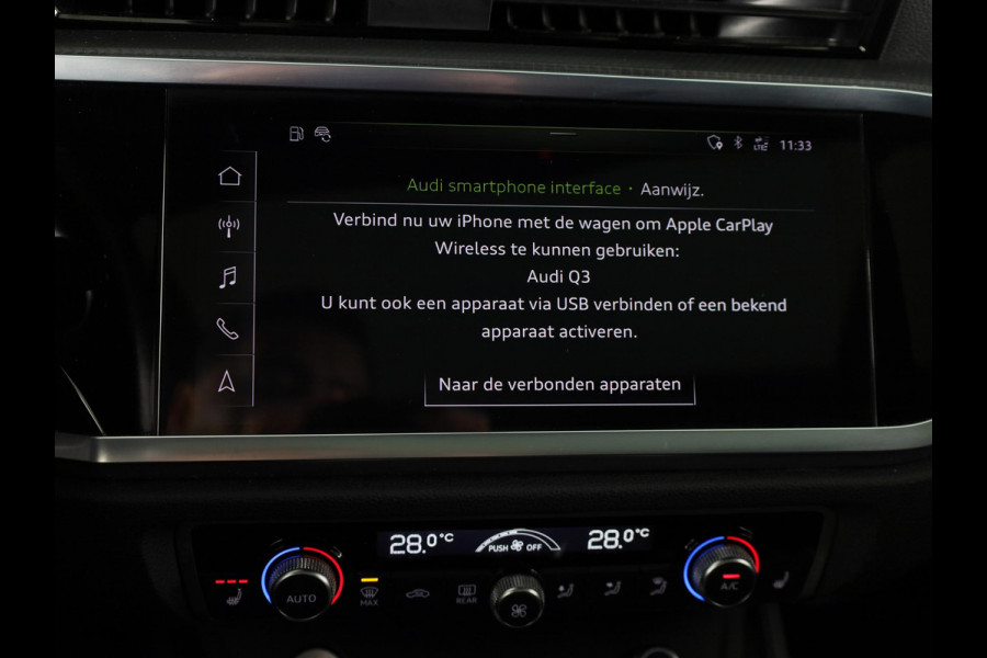 Audi Q3 Sportback 35 TFSI Pro Line S 150pk | Panoramadak | Adaptieve cruise controle | Verwarmbare voorstoelen | Parkeercamera