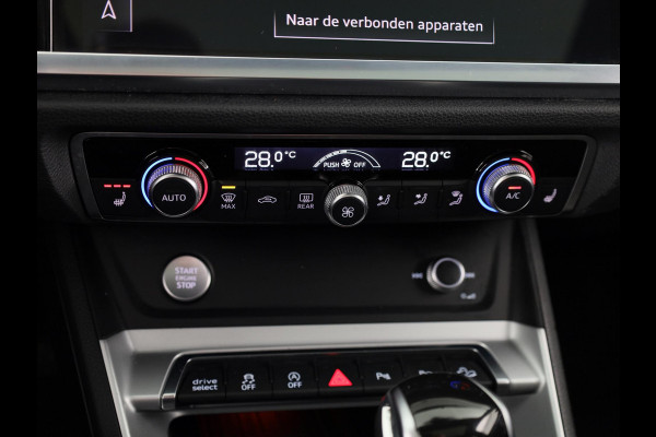 Audi Q3 Sportback 35 TFSI Pro Line S 150pk | Panoramadak | Adaptieve cruise controle | Verwarmbare voorstoelen | Parkeercamera